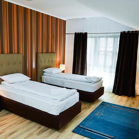 Park House Hotel Dej Room photo
